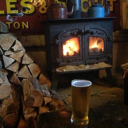 The Nags Head Inn Abercych Kültér fotó